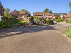 Photo 9- click for photo gallery